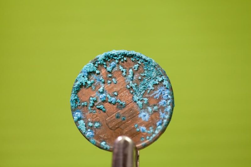 Easy Way to Cleaning Your Earrings: Green Gunk